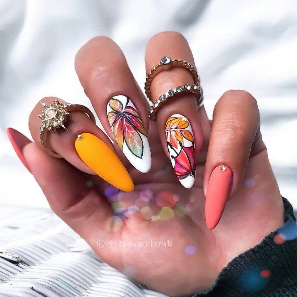 Осенийманикюр на длинные ногти