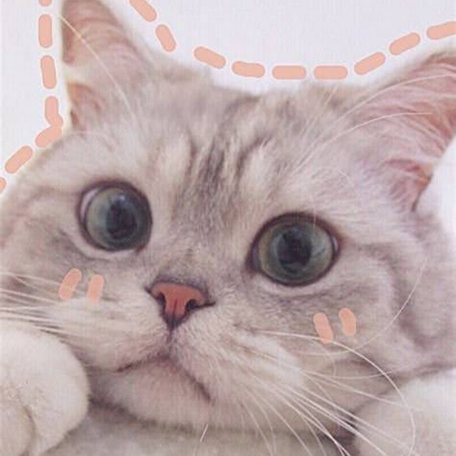 Маникюр с малиной
