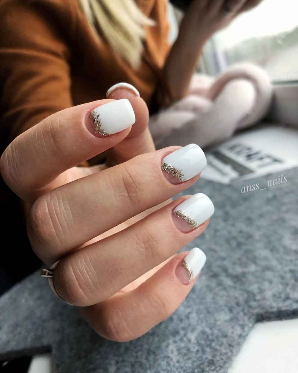 Маникюр разные ручки на короткие ногти (29 фото)