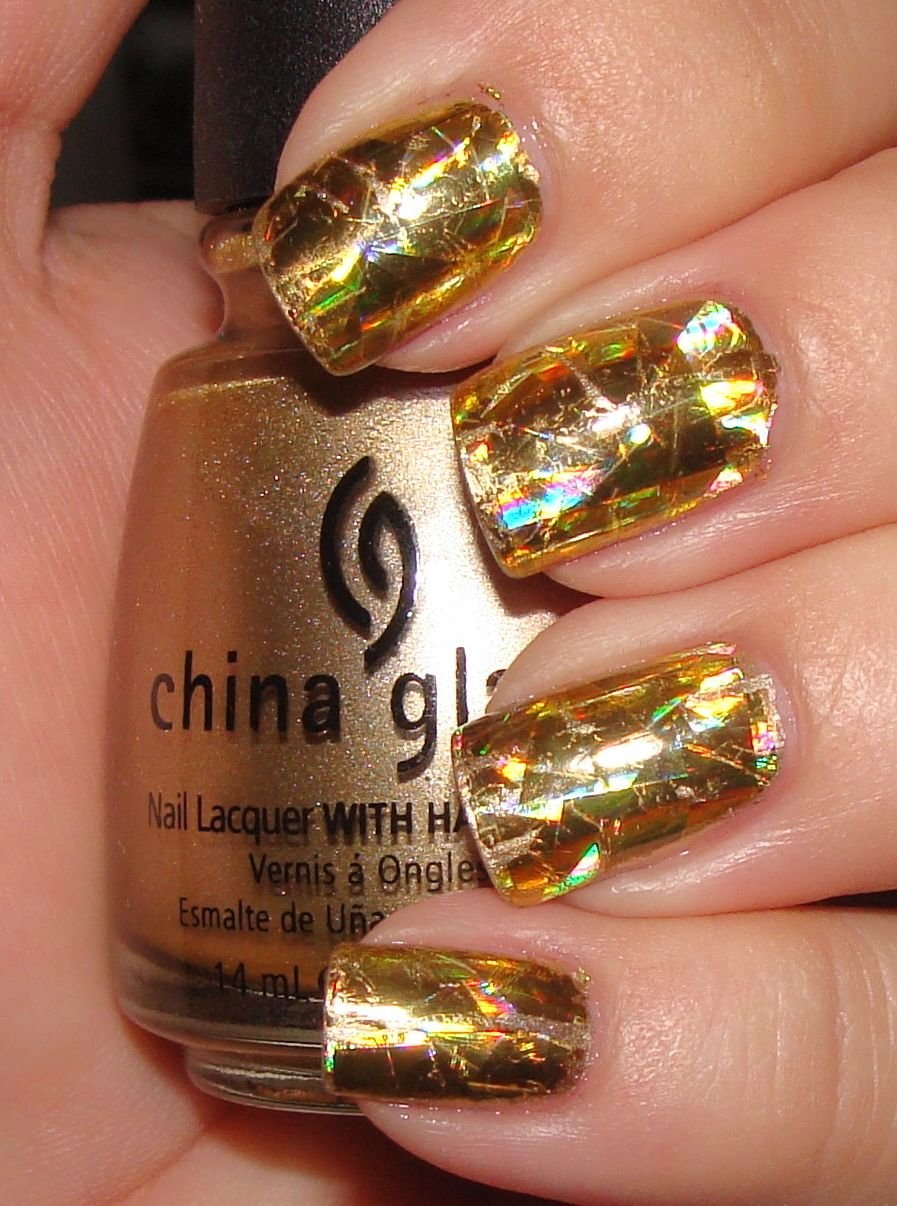 Осенний маникюр золотисто коричневый