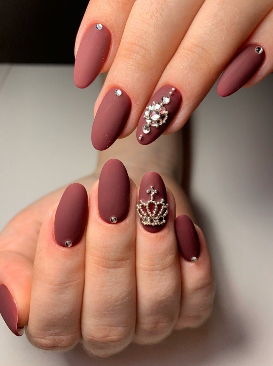 Шеллак бордо вишня 2020