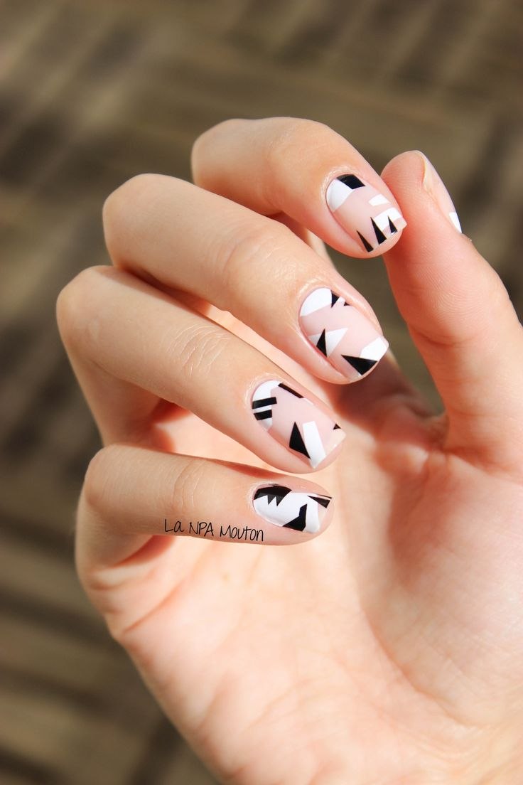 Оригинальные рисунки на ногтях