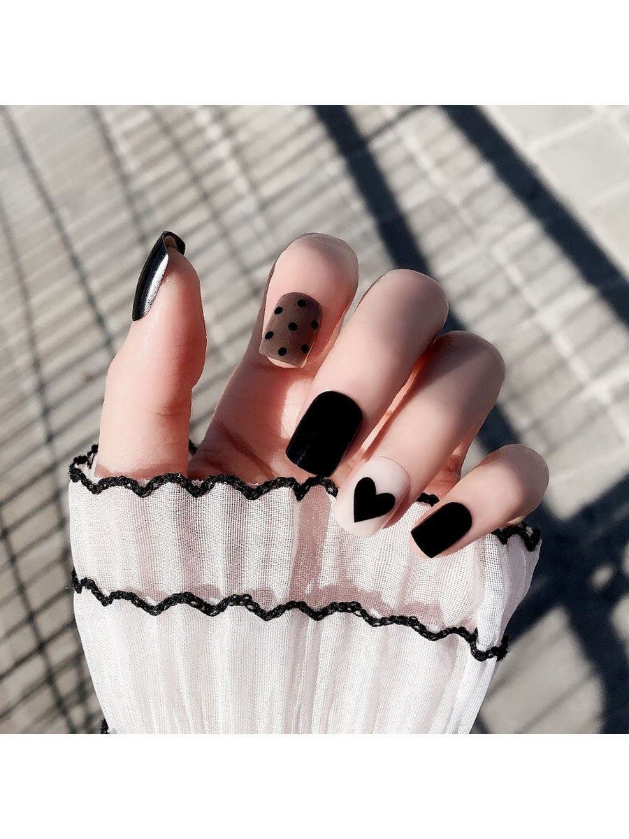 Ногти кошачий