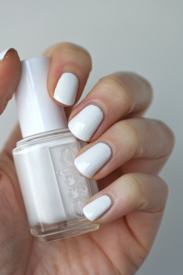 Лак для ногтей Essie  01, белый