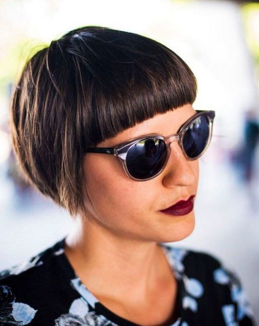 Прически с челкой