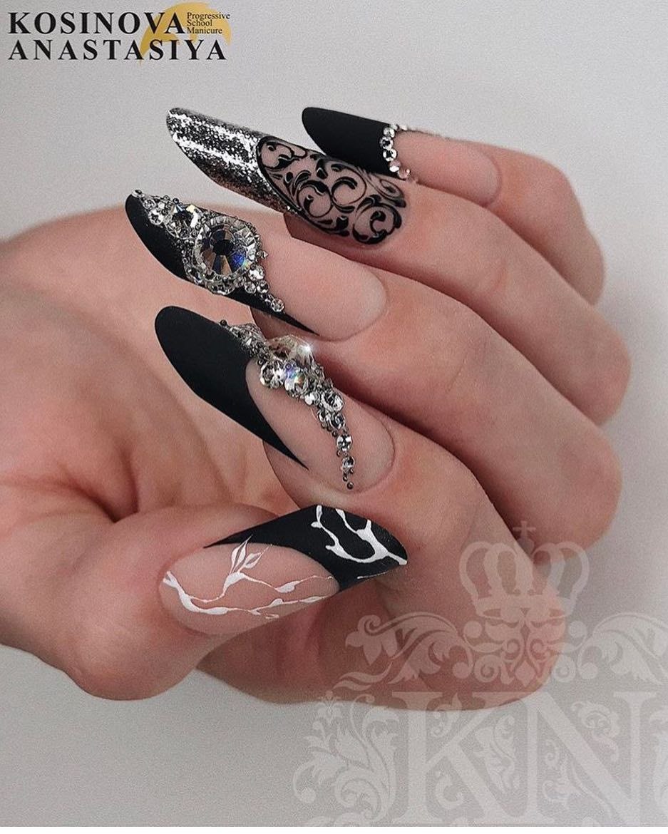 Выкладной френч Готический миндаль