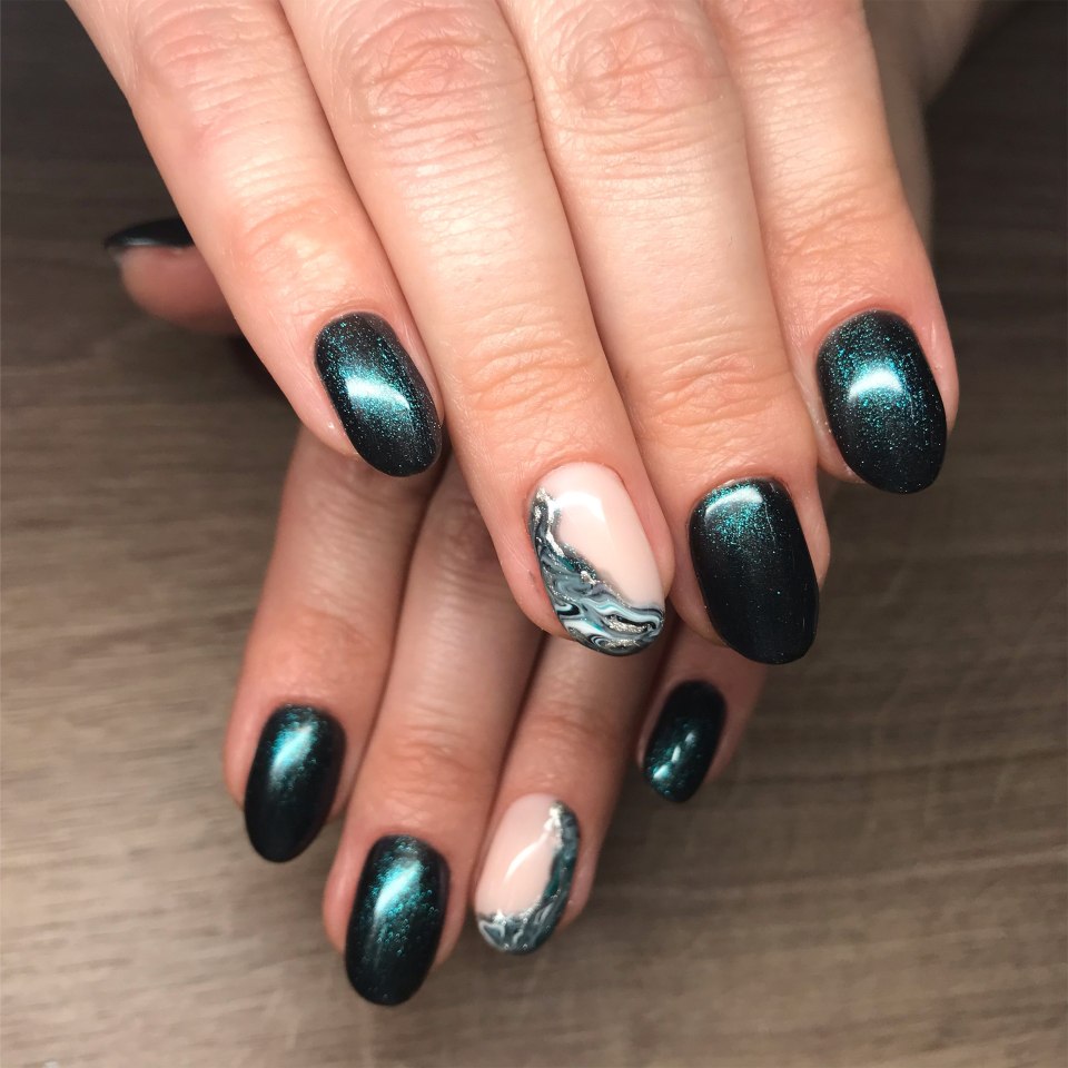 Manikyur кошачий глаз