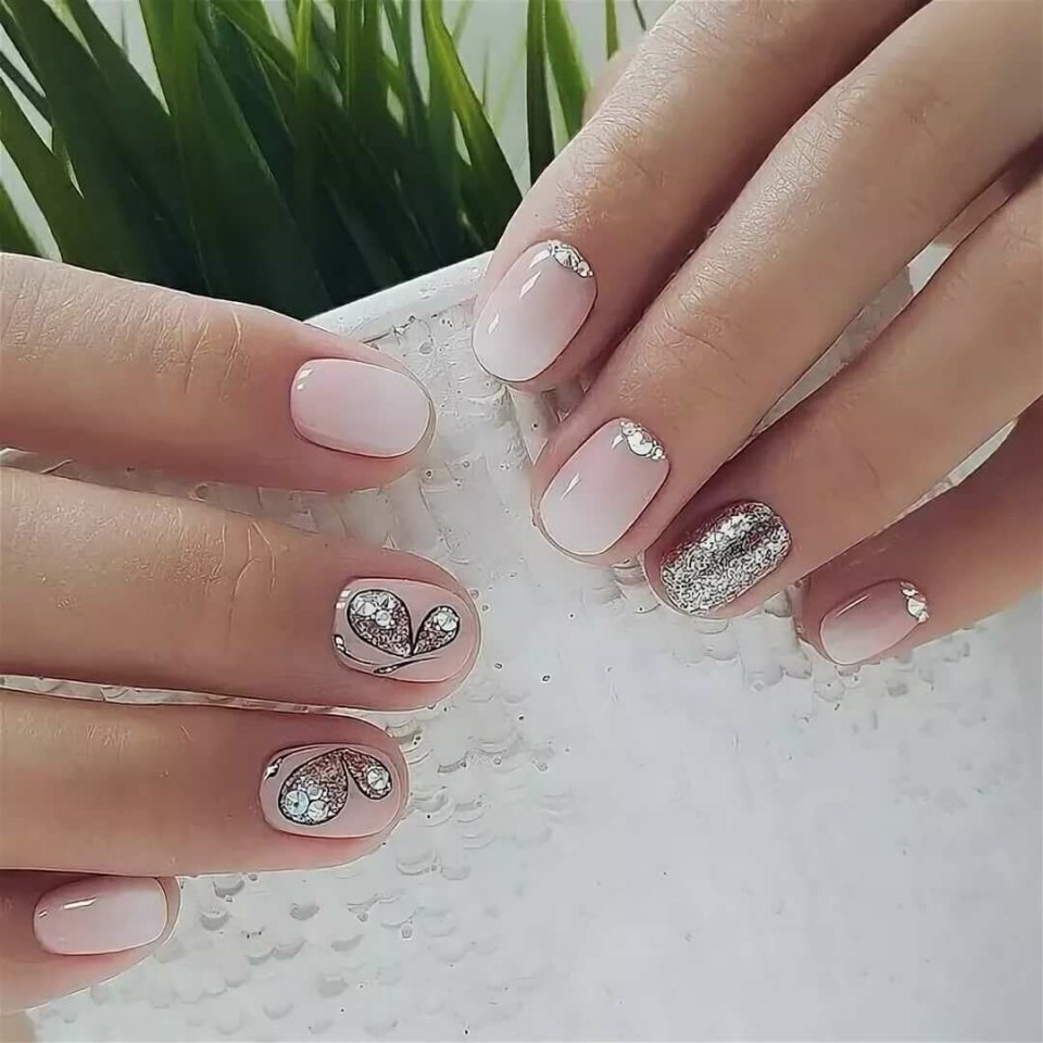 Макияж в розовых тонах