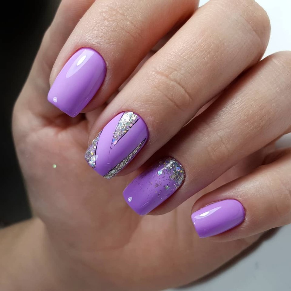 Сиреневый маникюр