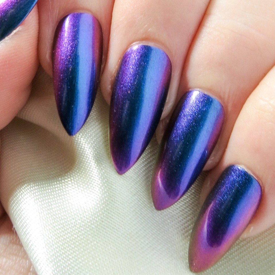 Ногти хамелеон фиолетовый