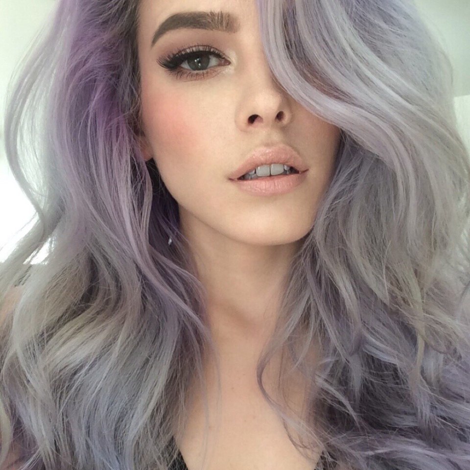Lauren Calaway серые волосы