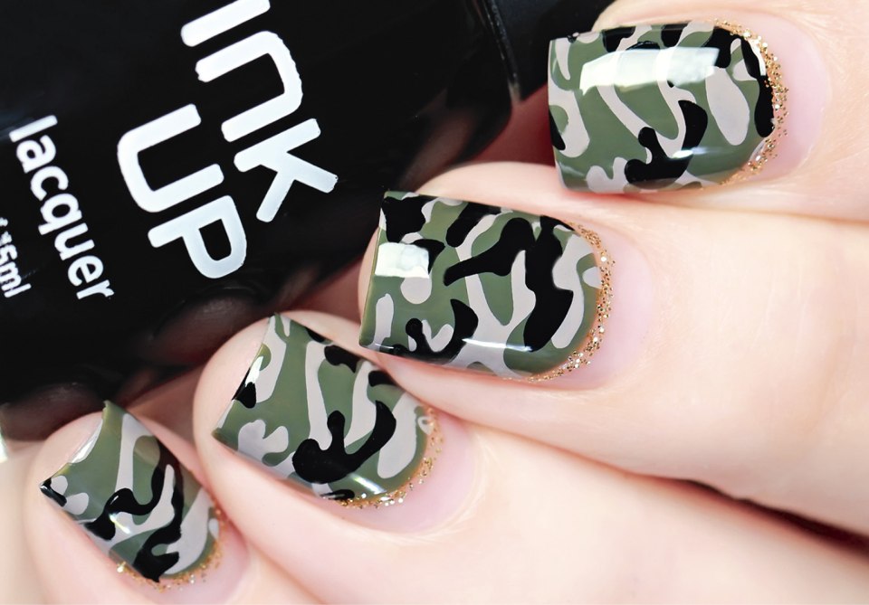 Roxy Camouflage Nail к10