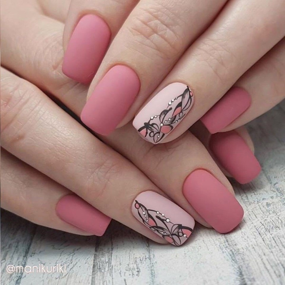 Осенний дизайн ногтей 2021