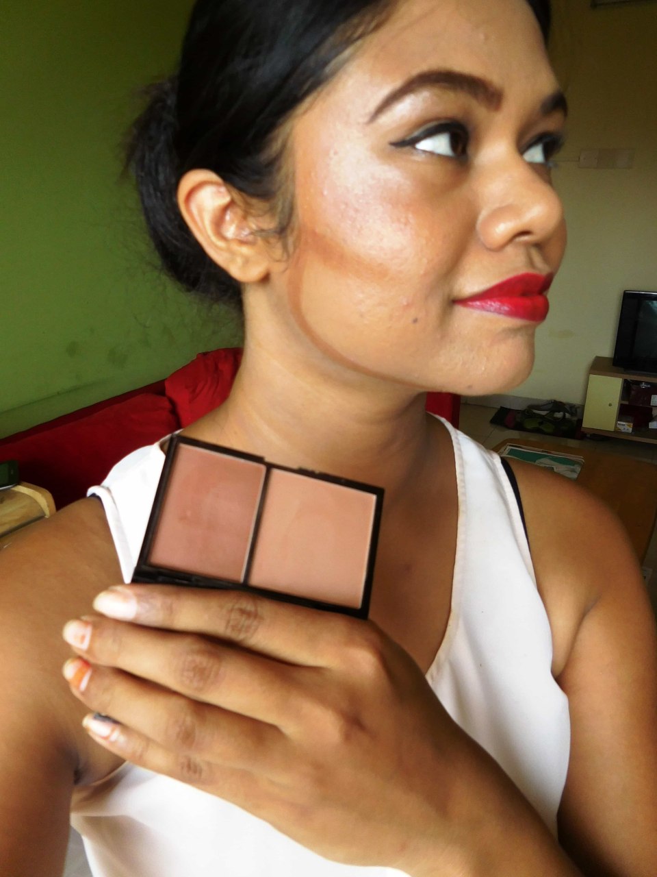 Наращивание ногтей на базу