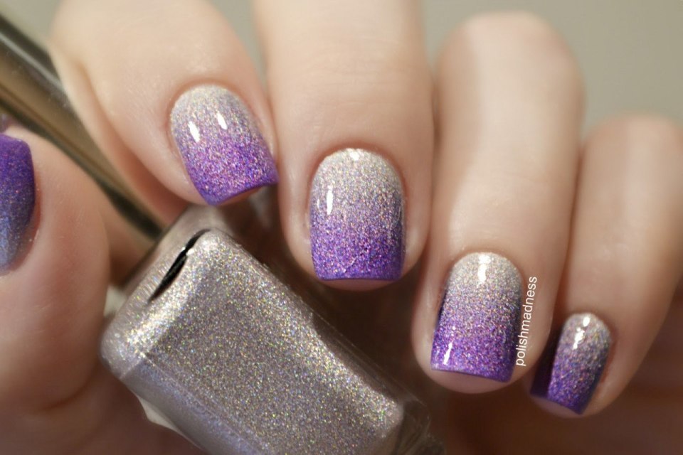 Фиолетовый маникюр с блестками