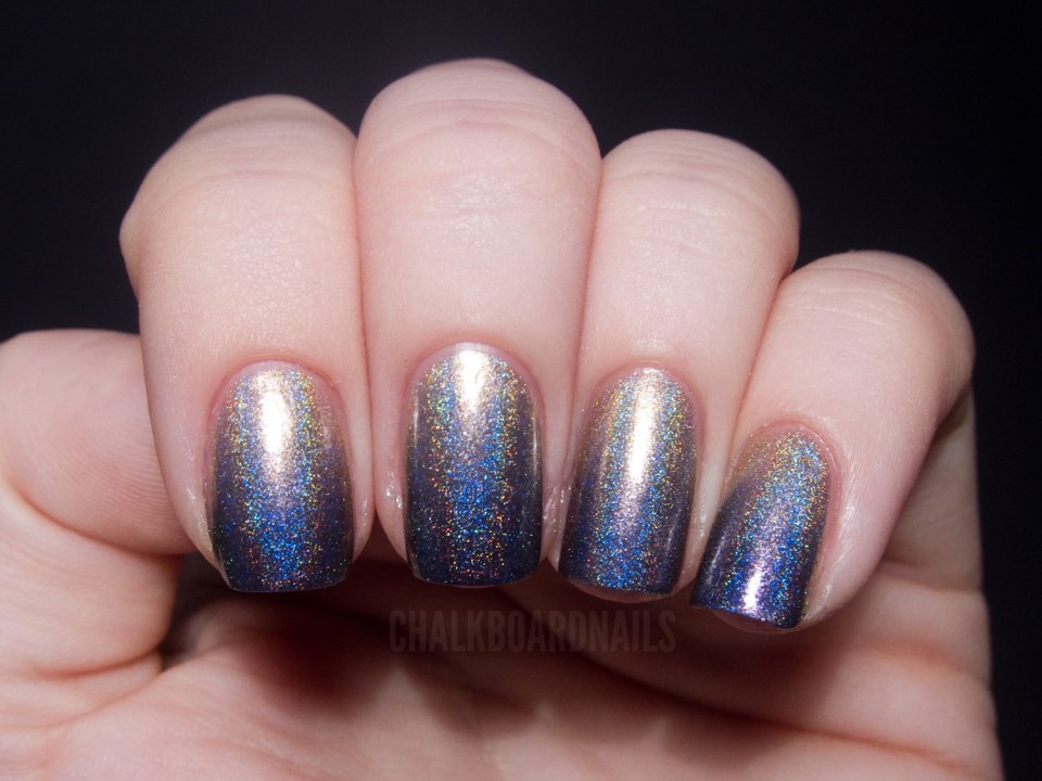 Маникюр растяжка втиркой