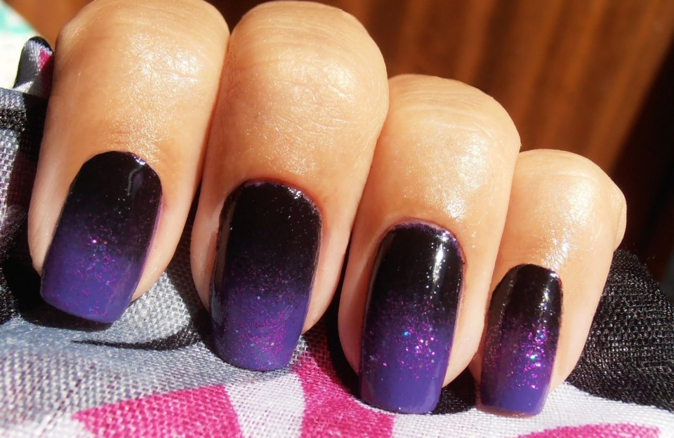 Маникюр омбре фиолетовый