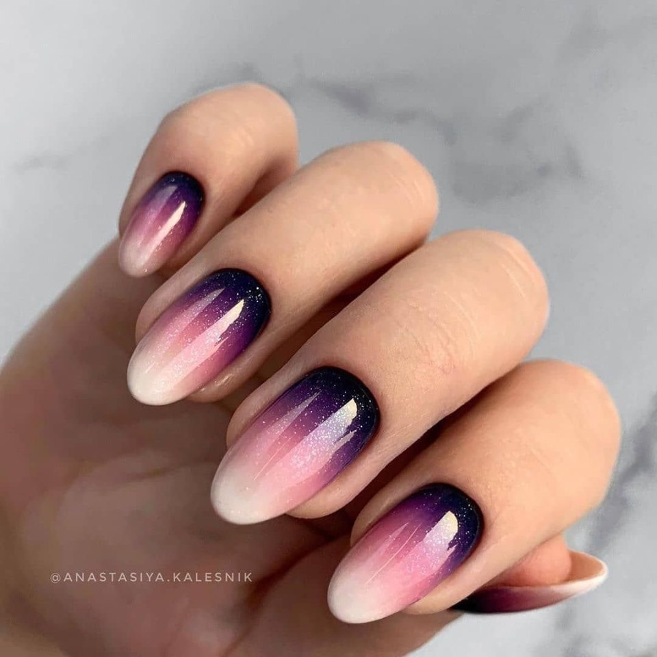 Градиент на ногтях