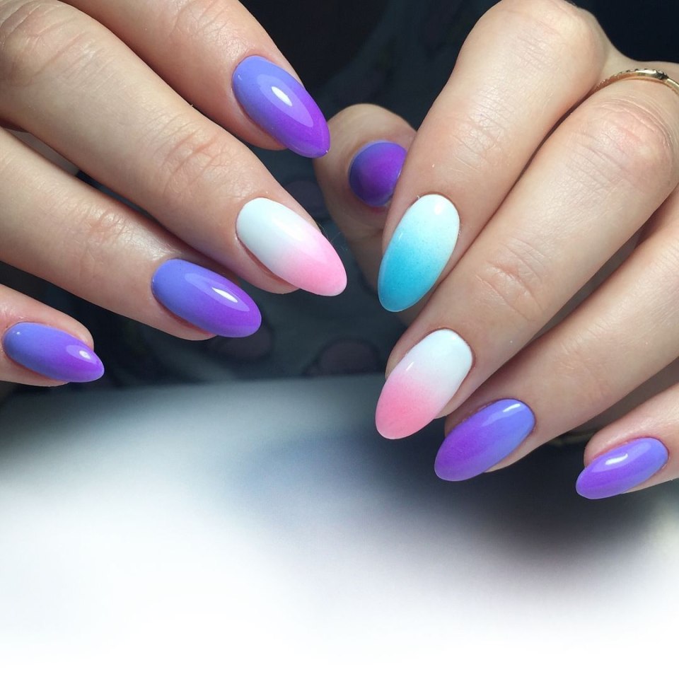 Маникюр омбре разноцветный