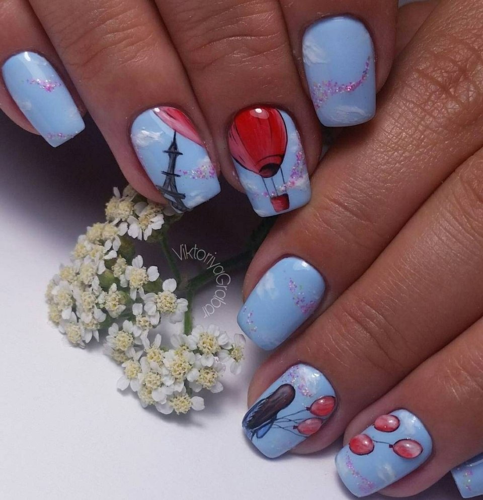 Ногти с воздушными шарами