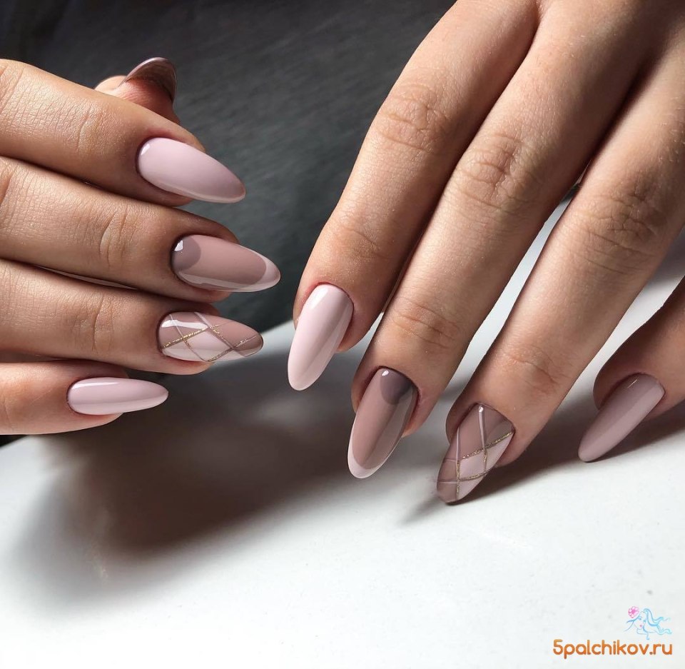 Маникюр на овальные ногти геометрия