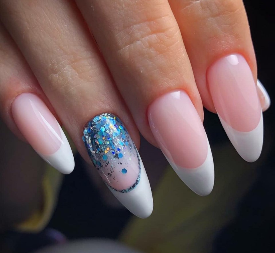 Американский френч маникюр