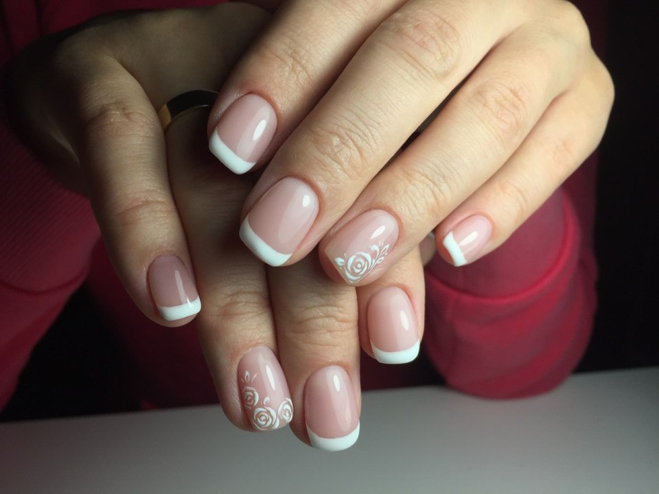 Маникюр френч омбре