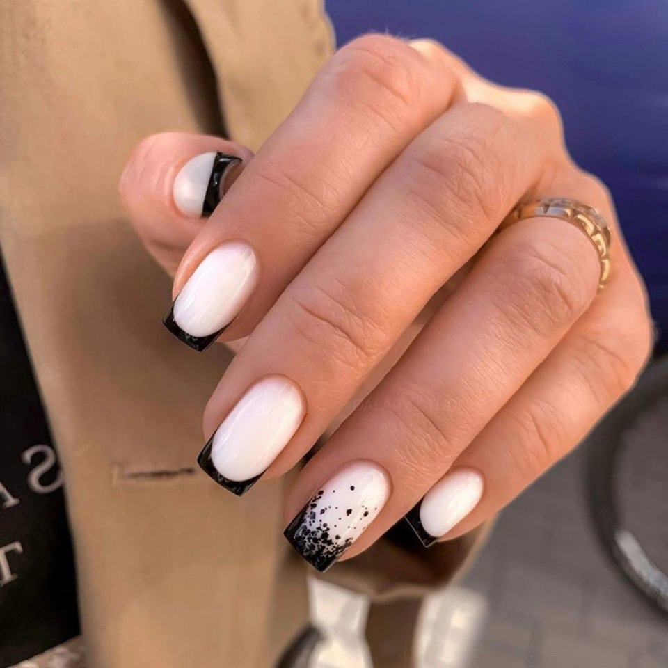 Молочный френч квадрат