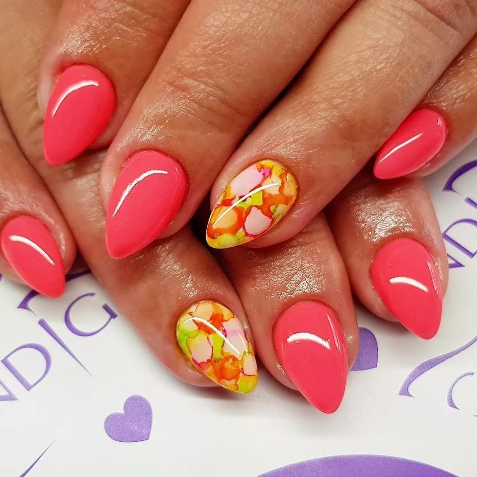 Летние гелевые ногти