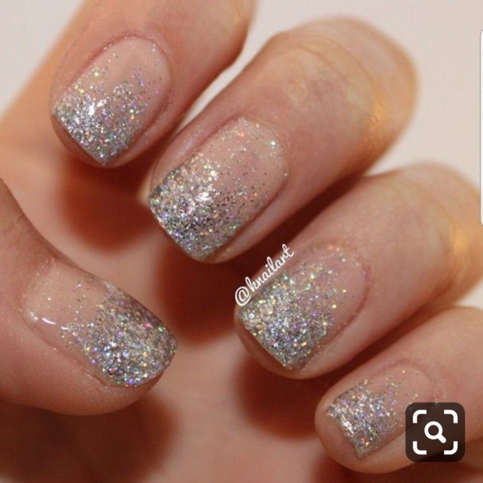 Ногти с блестками