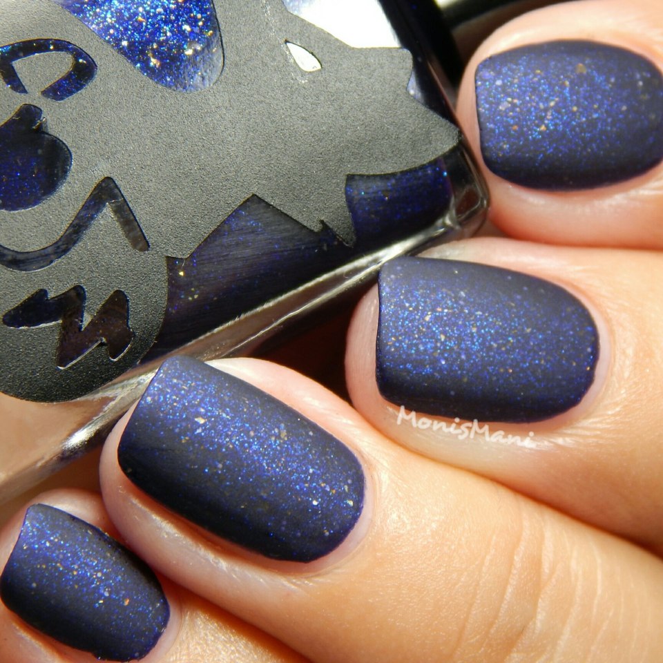 Маникюр бархатные ногти