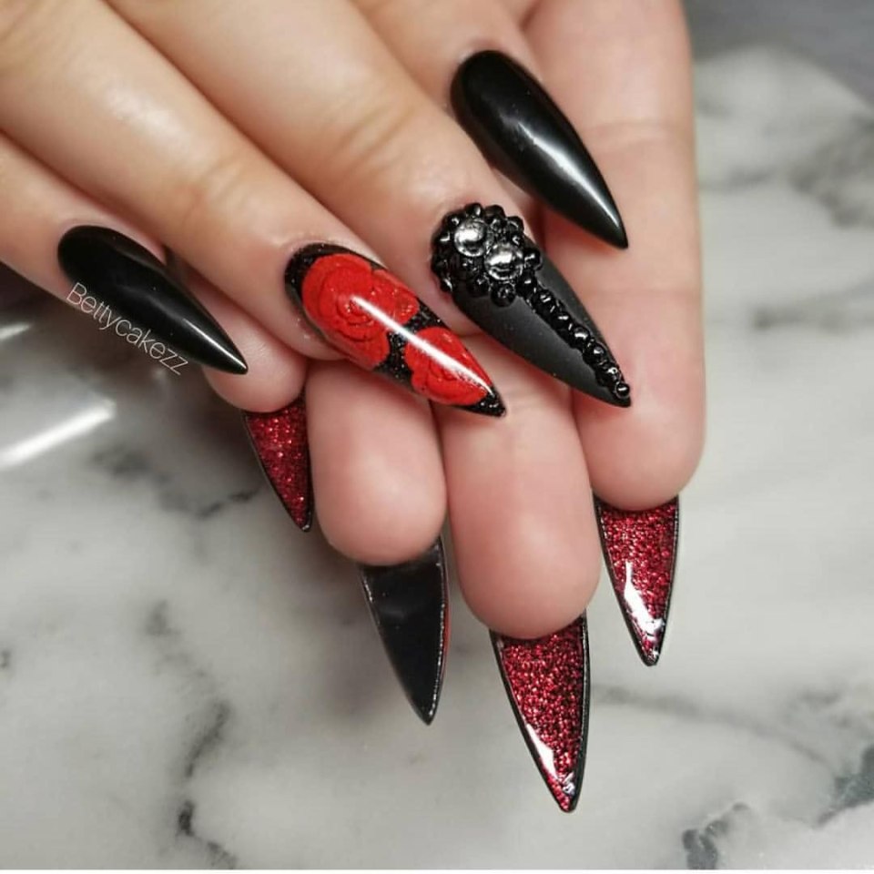 Ногти louboutin