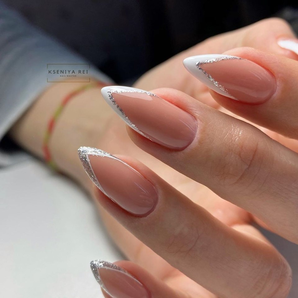 Модный френч на ногтях