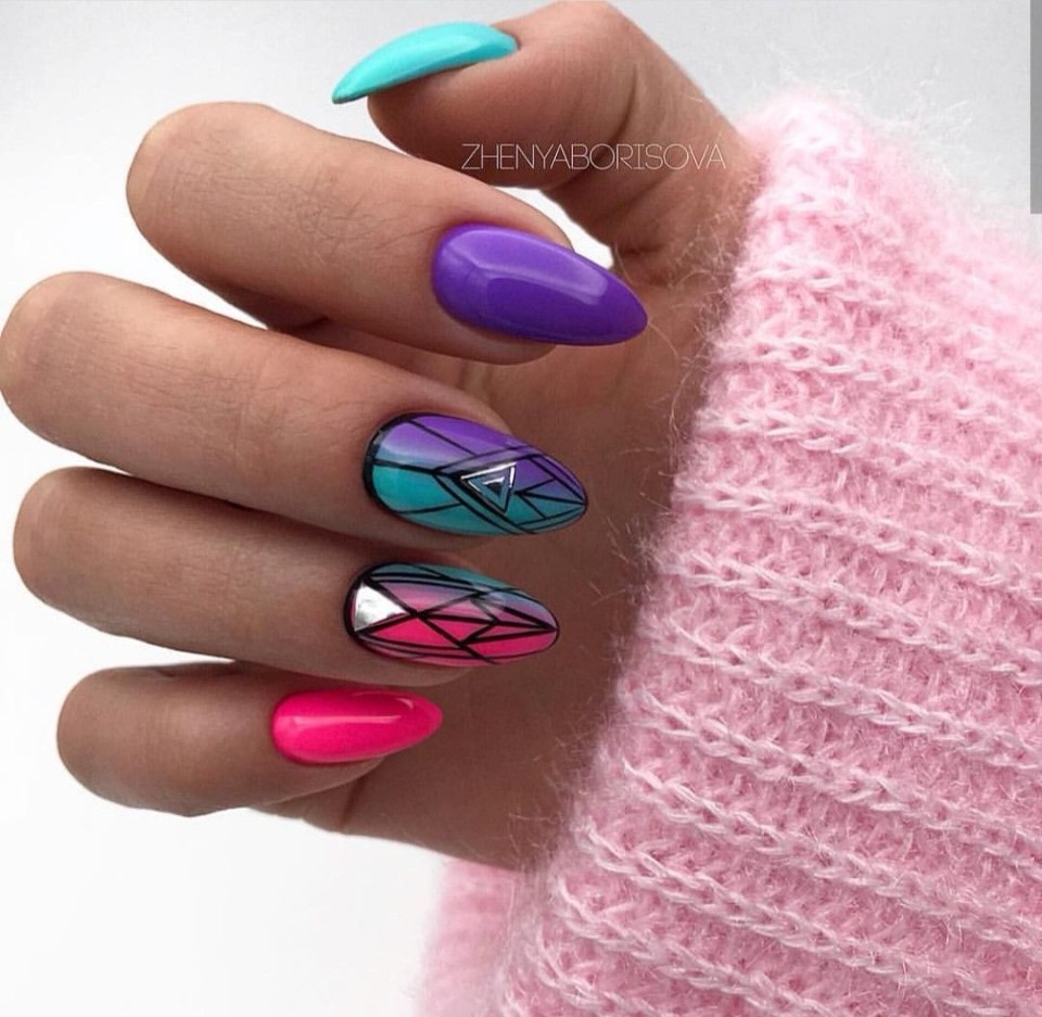 Креативные ногти 2020