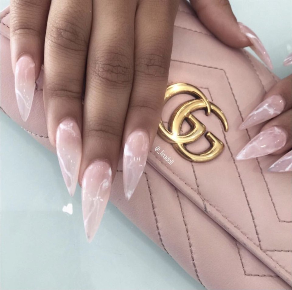 Френч острые ногти пастельный