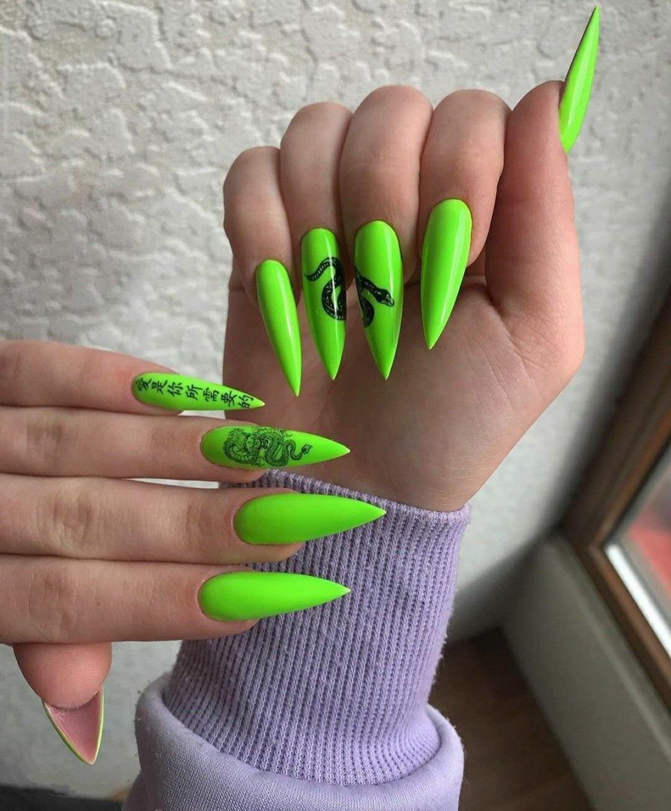 Маникюр на длинные