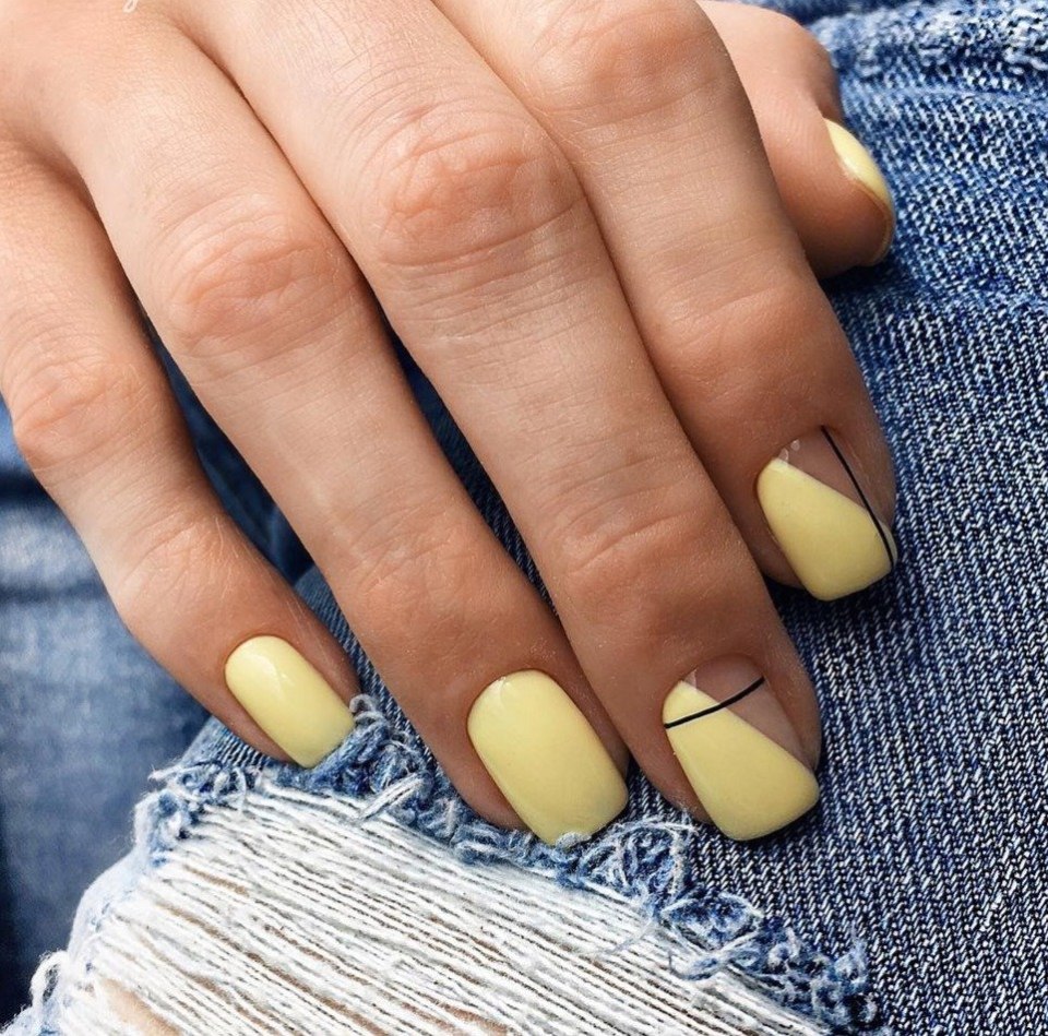 Светло желтый маникюр
