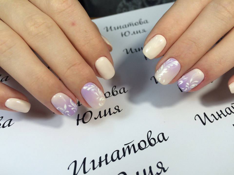 Маникюр градиент нежный с рисунком