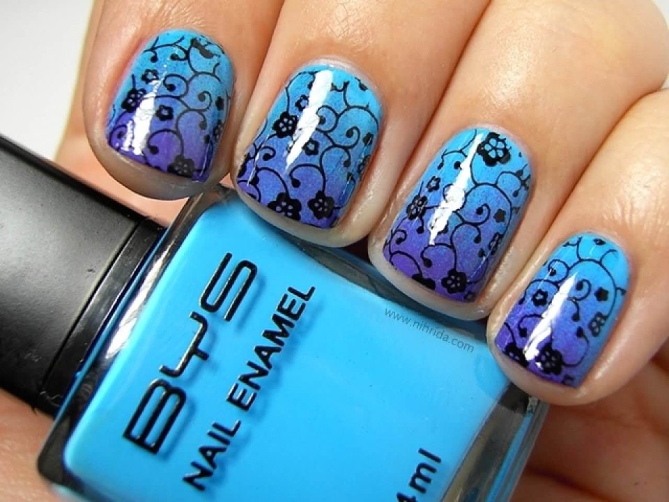 Градиент и стемпинг на ногтях