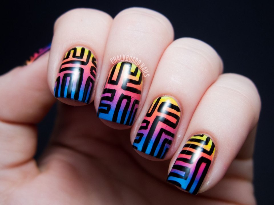 Nail Wavy