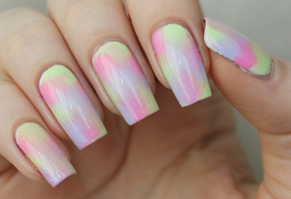 Красивый маникюр градиент
