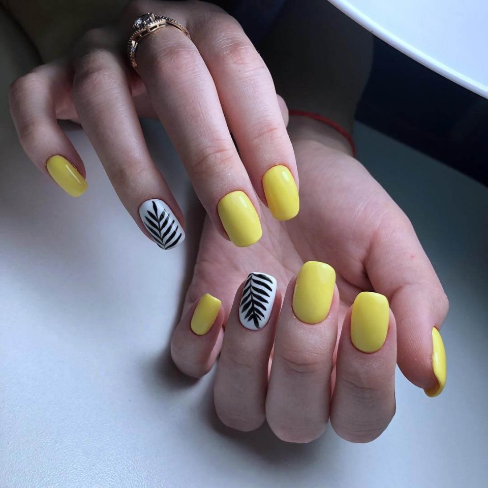 Жёлтые ногти маникюр