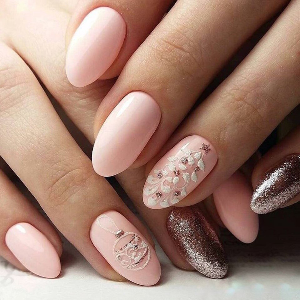 Красивый нежный маникюр