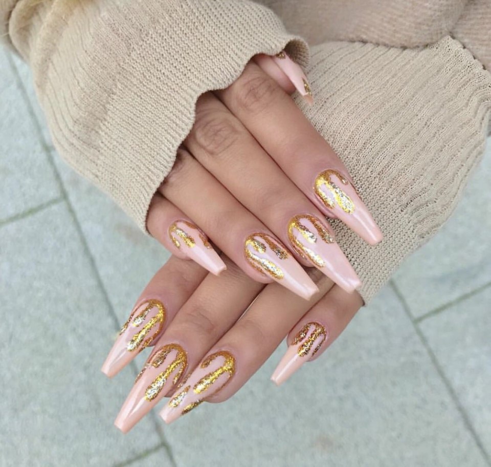 Маникюр на длинные балеринки