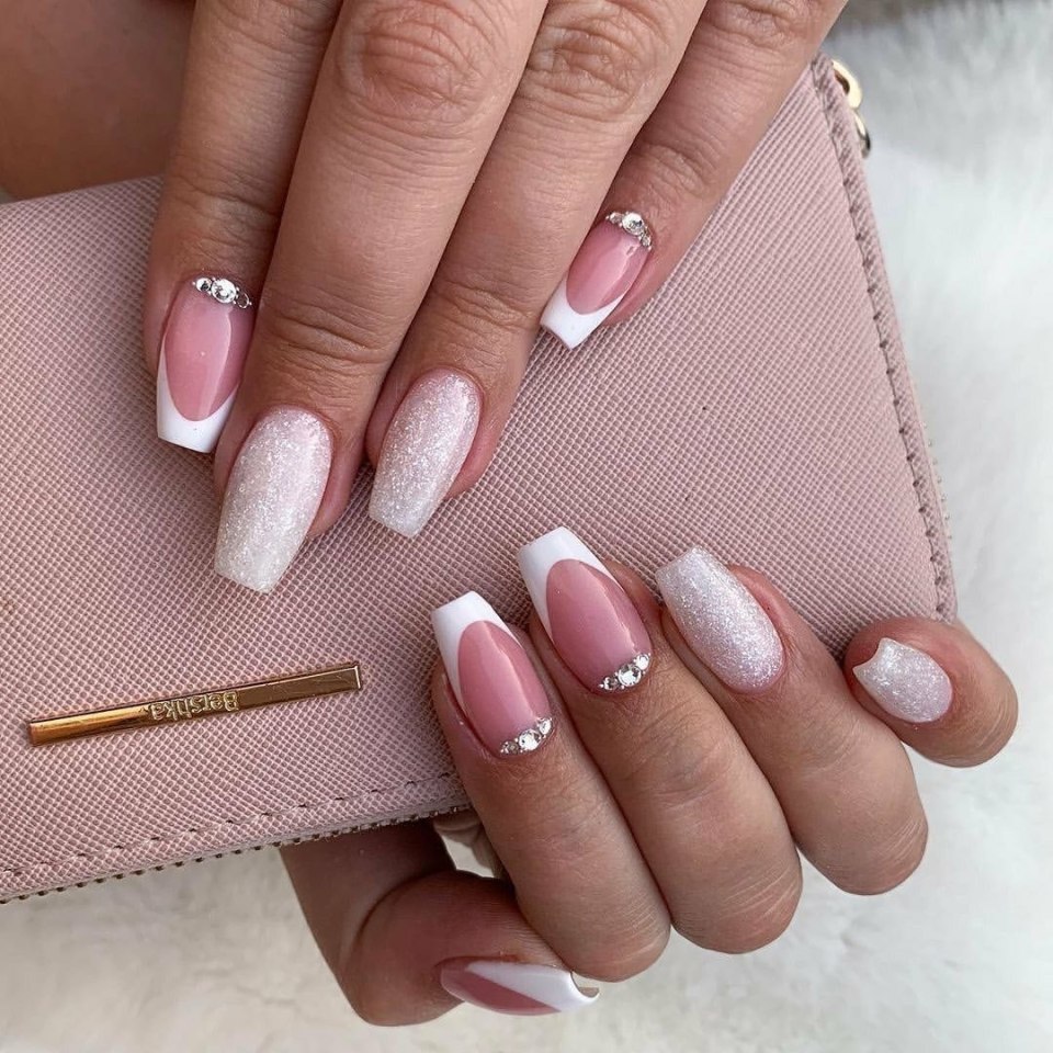 Маникюр Фоьра Бадерина