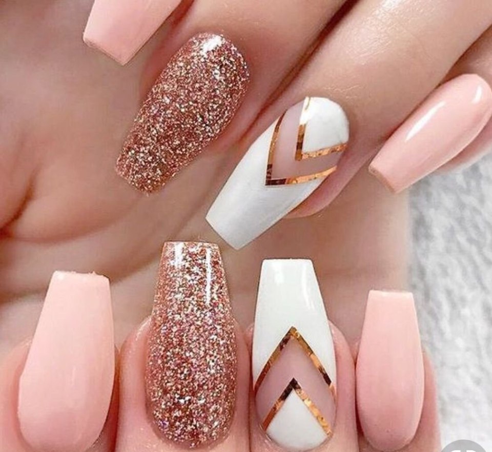 Свадебный маникюр на длинные ногти