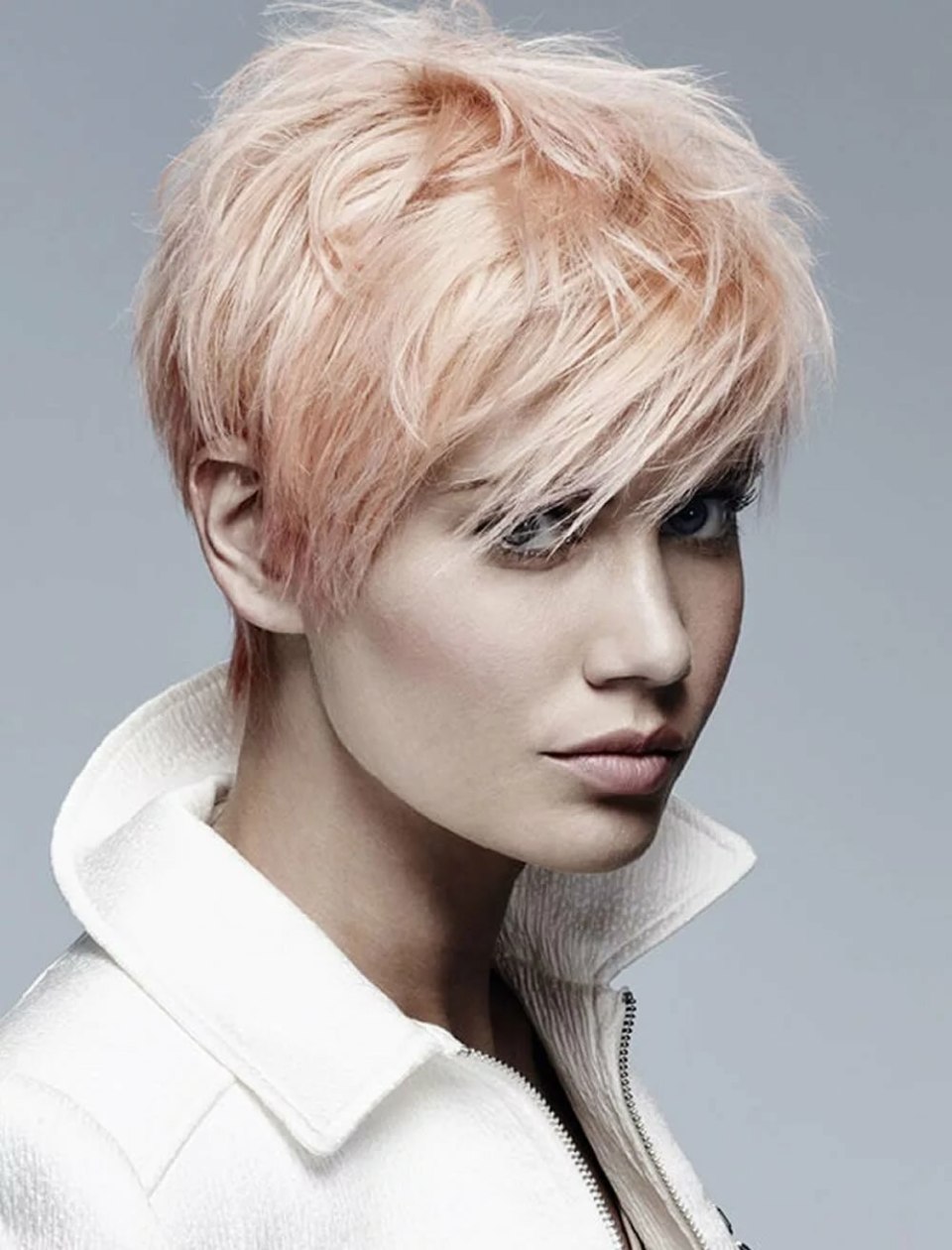 Стрижка Пикси на короткие волосы 2021