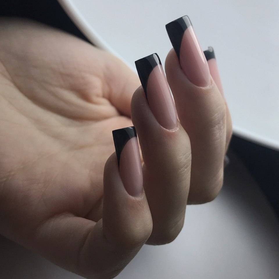 Арочный квадрат ногти