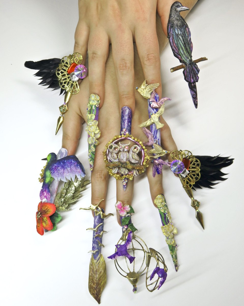 Ногти ФЛАРЕ