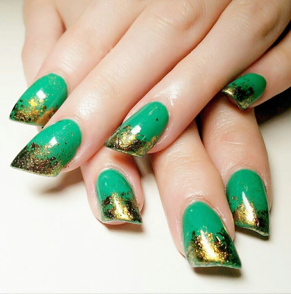 Длинные натуральные ногти